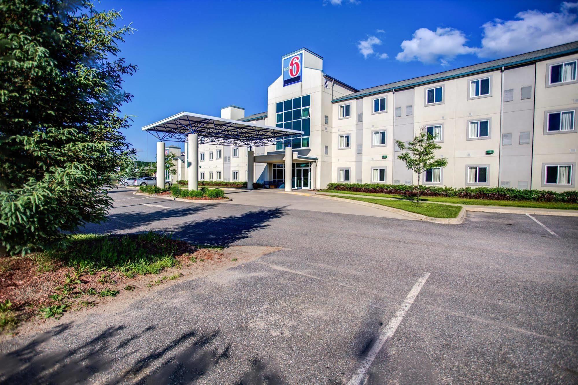 Motel 6-Huntsville, On 외부 사진